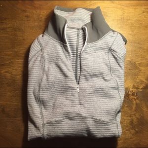 Lululemon Quarter Zip Size 4